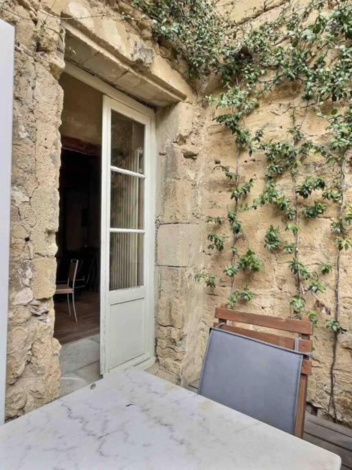 Chez Lydia - Loft Cosy, Depart Canoe A Pied, Proche Pont-Du-Gard Et Uzes Remoulins Dış mekan fotoğraf